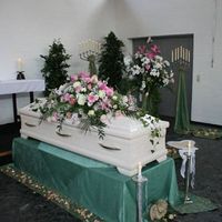 Bestattungsbedarf Lägerdorf - Särge, Urnen und mehr
